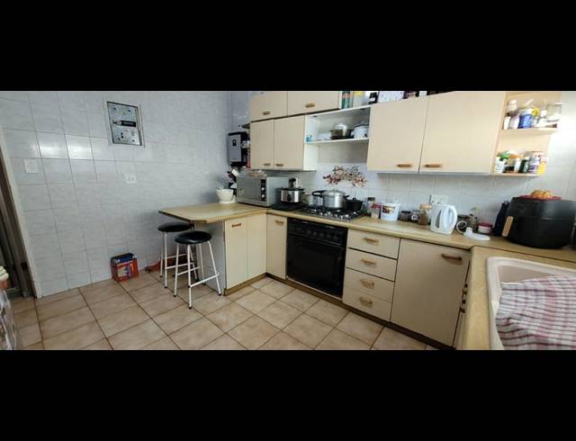 3 BEDROOM HOUSE FOR SALE IN ALBERTON NORTH